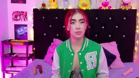 Snapshot of lizz_bela1 chatting on October 5, 2025, 10:51 pm Lizz online show from October 5, 2025, 10:51 pm