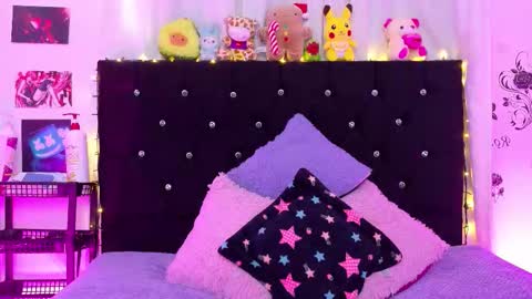 Snapshot of lizz_bela1 chatting on November 5, 2025, 10:10 pm Lizz online show from November 5, 2025, 10:10 pm