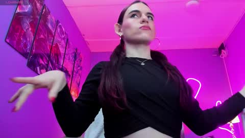 Lizeth  Tatiana Mahecha online show from February 26, 2026, 4:44 am