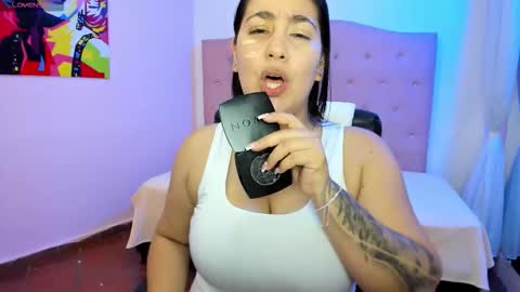 Snapshot of lizzaxs chatting on October 31, 2025, 12:50 pm lizza online show from October 31, 2025, 12:50 pm