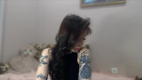 Snapshot of lizziesweety chatting on April 16, 2026, 7:03 pm liza liza liza online show from April 16, 2026, 7:03 pm