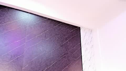 I am Lizz online show from April 15, 2026, 7:58 pm