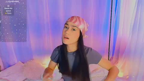 lizzy_kane online show from April 1, 2026, 8:17 pm