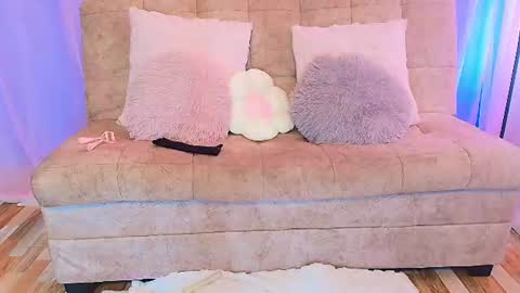 lizzy_kane online show from June 20, 2026, 8:11 pm