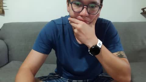 Lobo online show from April 18, 2026, 2:21 pm