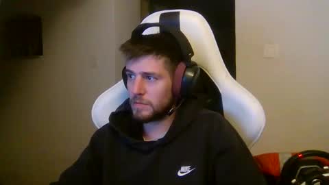 Snapshot of lobotomy54 chatting on November 22, 2025, 11:37 pm lobo online show from November 22, 2025, 11:37 pm