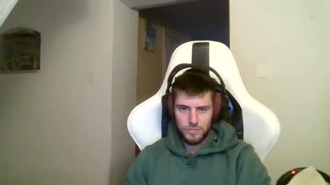 Snapshot of lobotomy54 chatting on January 7, 2026, 3:36 pm lobo online show from January 7, 2026, 3:36 pm