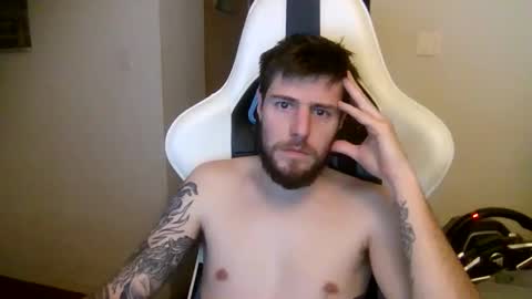 Snapshot of lobotomy54 chatting on February 10, 2026, 11:42 pm lobo online show from February 10, 2026, 11:42 pm