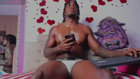 Snapshot of logan_drakex chatting on June 20, 2026, 2:03 am LOGAN DRAKE online show from June 20, 2026, 2:03 am