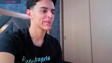 logan madoox online show from September 17, 2025, 7:15 pm