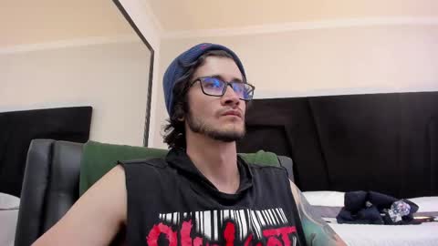 Loggan online show from January 27, 2025, 2:42 am