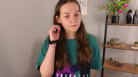 Sofia online show from September 17, 2025, 8:05 am