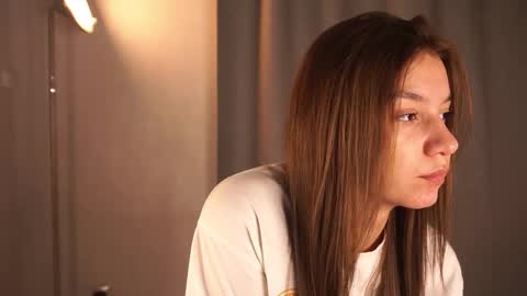 Elza online show from October 17, 2025, 4:20 pm