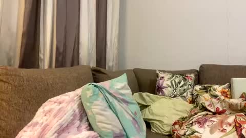 Snapshot of lola666555 chatting on February 21, 2025, 8:27 pm lola666555 online show from February 21, 2025, 8:27 pm