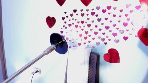 lola online show from February 6, 2026, 12:19 pm