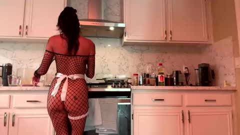 Snapshot of lola_la_lita chatting on September 22, 2025, 6:10 pm lola_la_lita online show from September 22, 2025, 6:10 pm