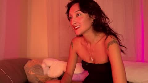 Snapshot of lola_la_lita chatting on November 10, 2025, 6:12 am lola_la_lita online show from November 10, 2025, 6:12 am