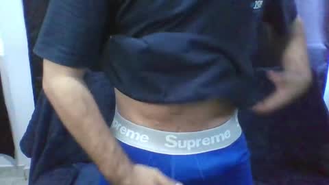 Lola online show from April 5, 2026, 6:27 pm