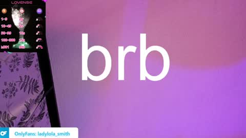 lolaasmith_21 online show from January 30, 2025, 11:45 pm