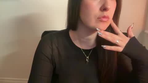 Snapshot of loladom chatting on March 9, 2025, 6:00 pm Frt Pr1ncess online show from March 9, 2025, 6:00 pm