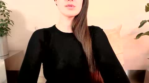 Snapshot of loladom chatting on September 8, 2025, 6:51 pm Frt Pr1ncess online show from September 8, 2025, 6:51 pm