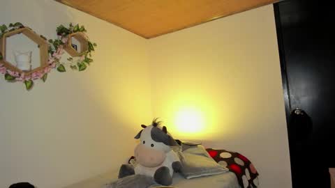 Lola online show from January 8, 2026, 2:36 am