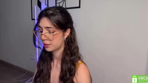 lolateasex online show from November 21, 2025, 4:22 am