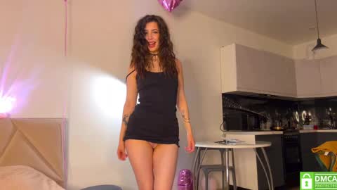 lolateasex online show from April 8, 2026, 3:17 am