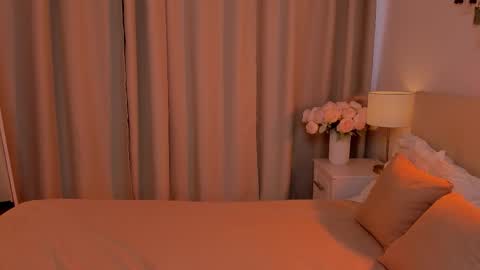 Snapshot of lollita_morgan chatting on March 10, 2026, 10:53 am lollita online show from March 10, 2026, 10:53 am