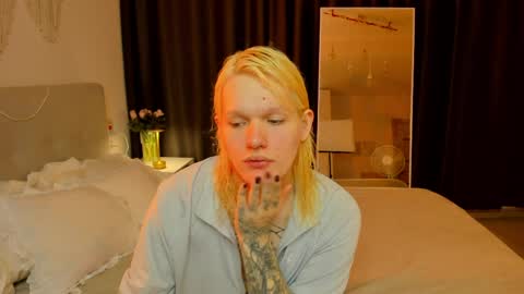 Snapshot of lollita_morgan chatting on March 28, 2026, 5:51 am lollita online show from March 28, 2026, 5:51 am