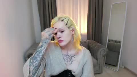 Snapshot of lollita_morgan chatting on April 16, 2026, 5:30 am lollita online show from April 16, 2026, 5:30 am