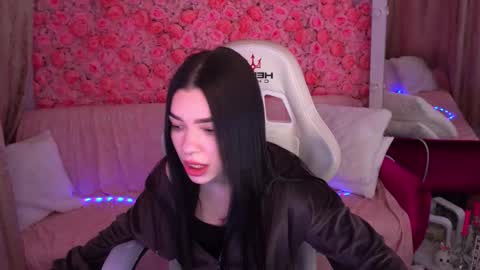 LollyBunny online show from March 4, 2026, 2:56 pm