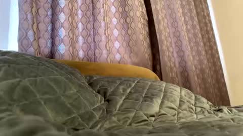 Snapshot of lomakaxd chatting on November 7, 2025, 10:04 am lomakaxd online show from November 7, 2025, 10:04 am