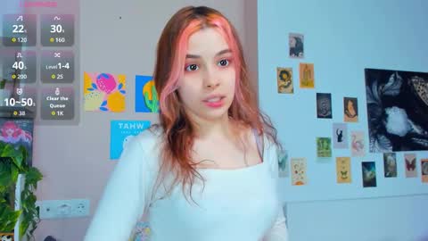 Lona online show from February 24, 2026, 8:51 pm