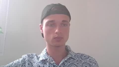 Snapshot of london_tomy chatting on November 23, 2025, 7:02 pm london_tomy online show from November 23, 2025, 7:02 pm