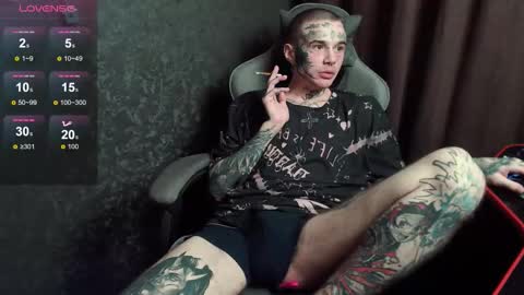 Snapshot of lone1ycrystal chatting on September 30, 2025, 8:14 pm Chris online show from September 30, 2025, 8:14 pm