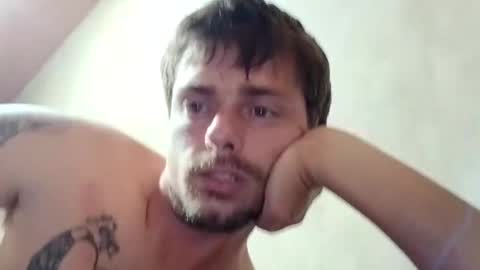 Snapshot of lonelybabydick4u chatting on March 4, 2025, 9:29 am JustYourAverageWhiteBoy online show from March 4, 2025, 9:29 am