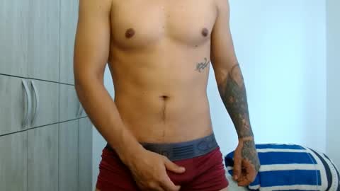 lonelydick2002 online show from February 3, 2025, 7:10 pm