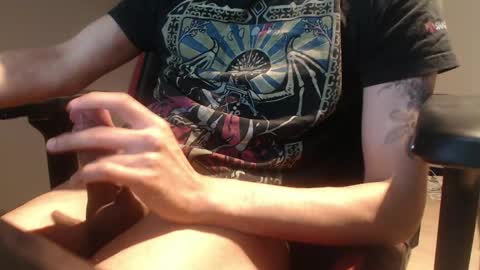 lonelymatcha online show from April 13, 2026, 5:29 pm