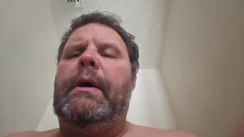 lonelypirate2026 online show from June 12, 2026, 3:22 pm