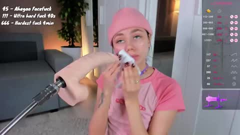 Snapshot of loney__tunes chatting on February 25, 2025, 4:03 am Shy EvaStreams are everyday 9 AM - 3 PM GMT 3 online show from February 25, 2025, 4:03 am