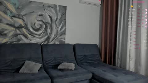 Snapshot of loney__tunes chatting on March 5, 2025, 7:27 pm Shy EvaStreams are everyday 9 AM - 3 PM GMT 3 online show from March 5, 2025, 7:27 pm