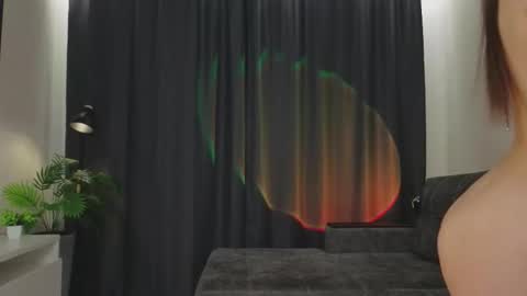 Snapshot of loney__tunes chatting on September 21, 2025, 6:31 pm Shy EvaStreams are everyday 9 AM - 3 PM GMT 3 online show from September 21, 2025, 6:31 pm