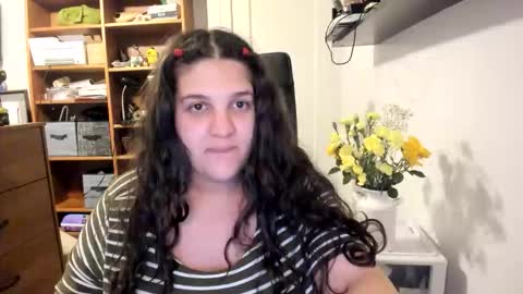 Rose online show from February 18, 2026, 2:40 am