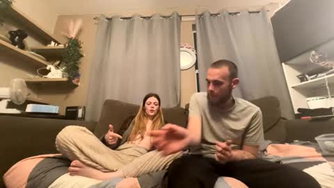 Snapshot of longjohndong321 chatting on April 13, 2026, 11:21 pm Unknowncouple online show from April 13, 2026, 11:21 pm