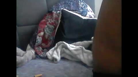 Snapshot of longjohnpurp29 chatting on March 1, 2026, 4:09 pm how can i plz u online show from March 1, 2026, 4:09 pm