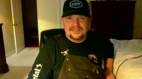 Snapshot of longlastingviking chatting on December 16, 2025, 1:21 am longlastingviking online show from December 16, 2025, 1:21 am
