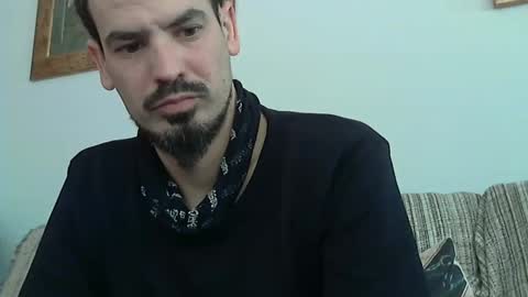 Snapshot of longnight5 chatting on January 27, 2025, 9:02 am Alejandro Rulitos Twitter longnight55 Intagram 5longnight5 online show from January 27, 2025, 9:02 am