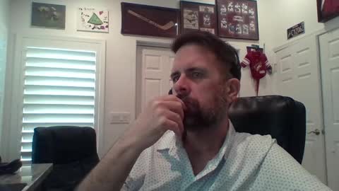 lookyherre online show from April 29, 2026, 5:17 pm