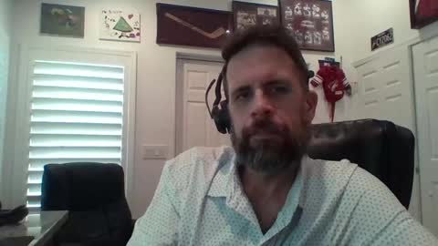 lookyherre online show from April 29, 2026, 5:30 pm